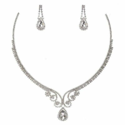 NE00113 NR72 20271 chocker style silver clear